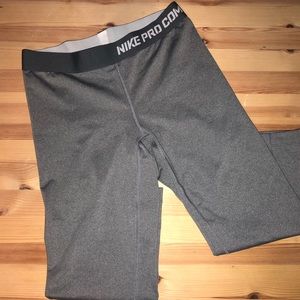 NIKE Pro Combat Leggings